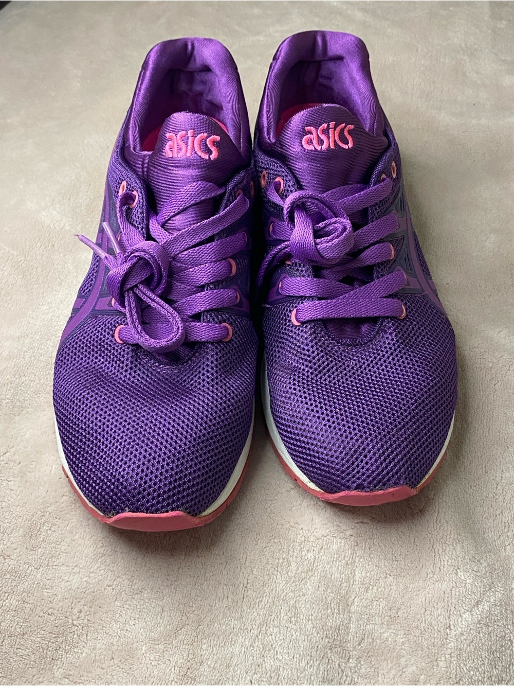Asics Gel Running women Shoes size 6.5